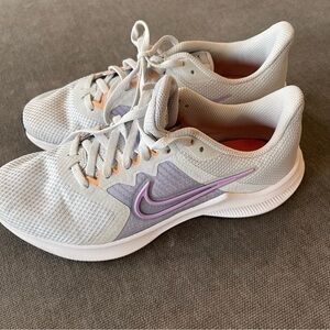 NIKE Downshifter Sz 7 Shoes